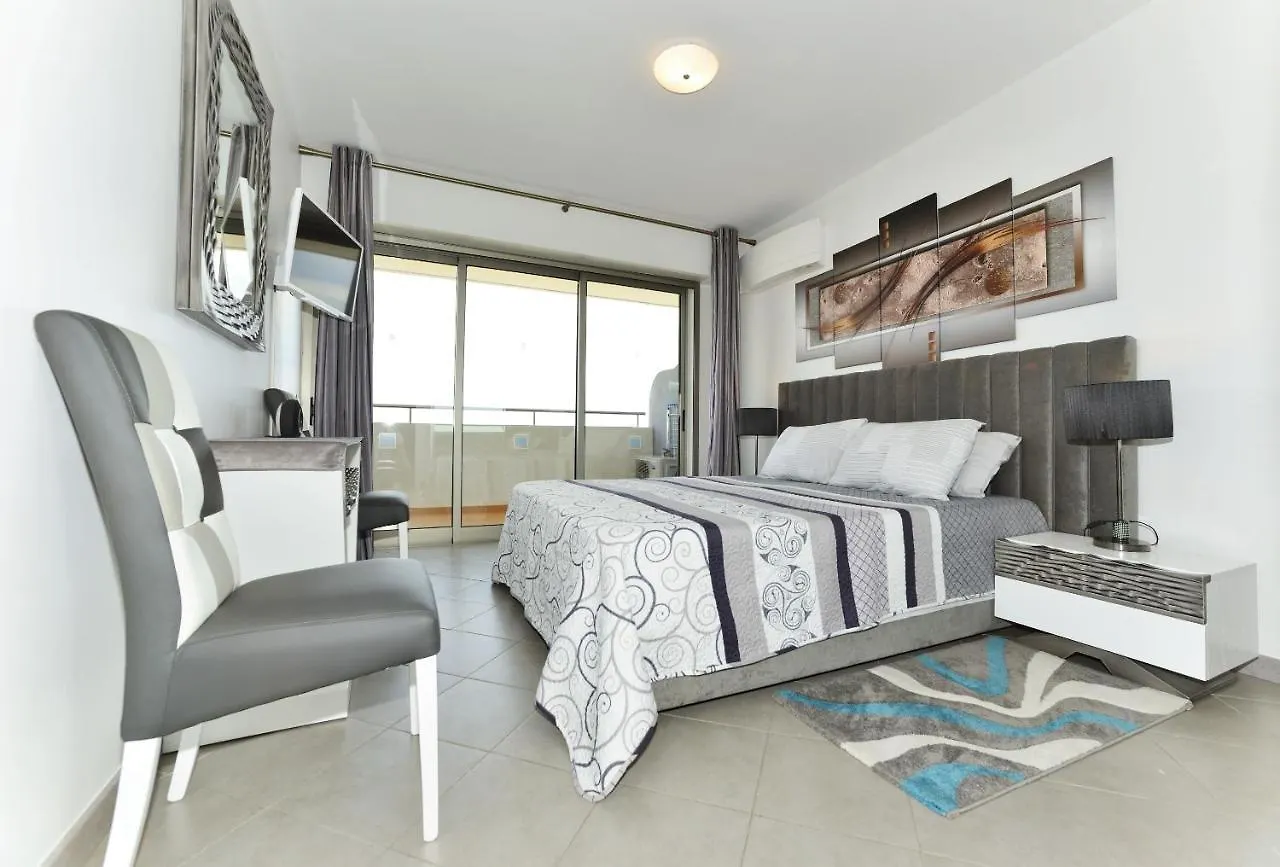 Exclusive Luxury Apartments In Oceano Atlantico Complex Portimao 0*,