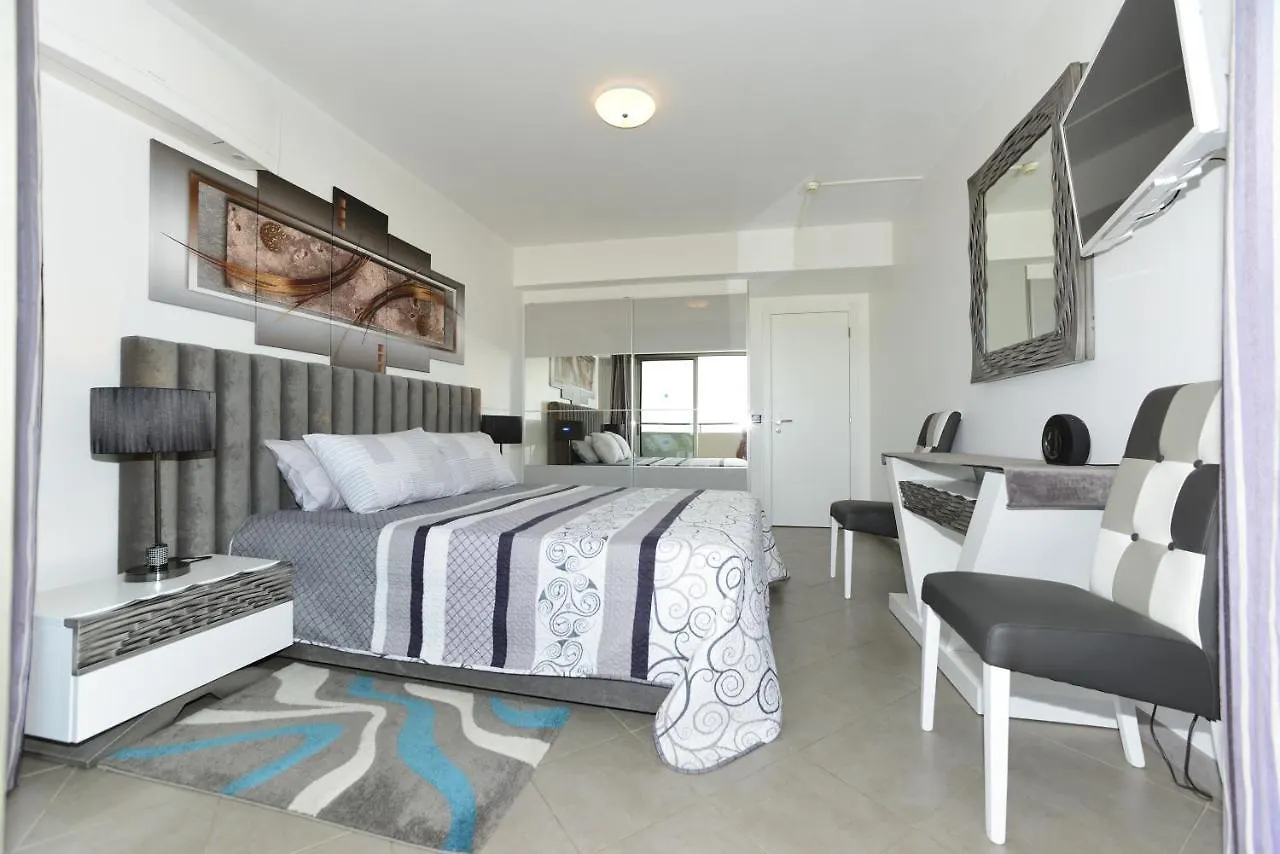 Exclusive Luxury Apartments In Oceano Atlantico Complex Portimao