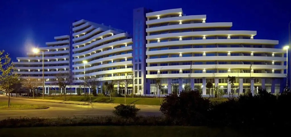Exclusive Luxury Apartments In Oceano Atlantico Complex Portimão